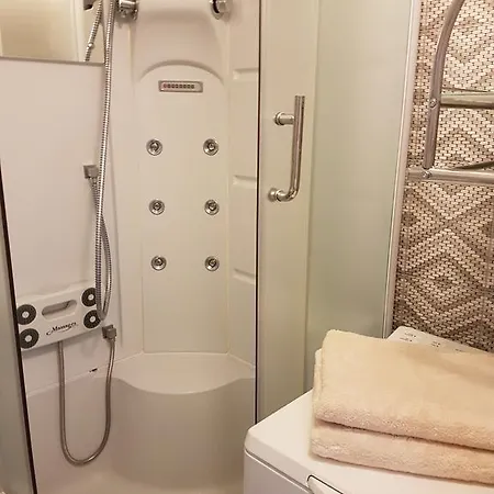 Apartment 2 Bedroom Lux *